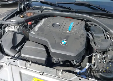 2022 BMW 3 Series 330E z USA, uszkodzony, nr VIN WBA5P7C03NFL92866